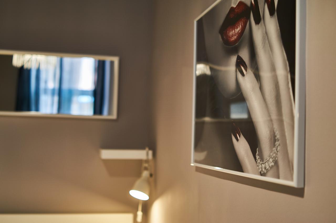 Design Apartment In The City Center With Ac Budapest Luaran gambar