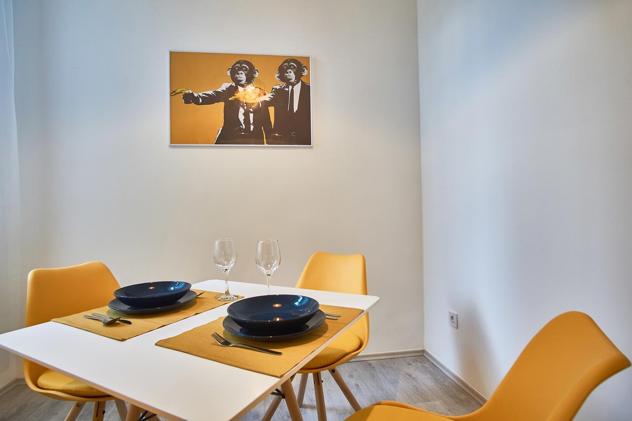 Design Apartment In The City Center With Ac Budapest Luaran gambar